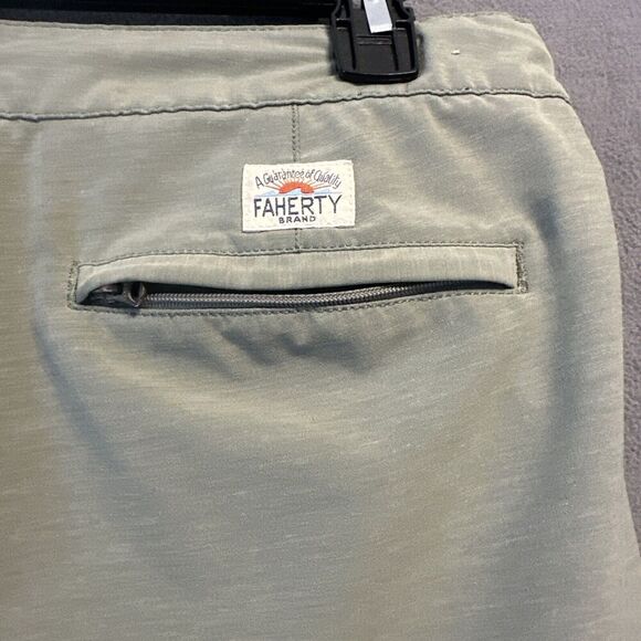 Faherty All Day Shorts Chino Drawstring Waist Casual Mens Size 36 Olive Green - Picture 10 of 13